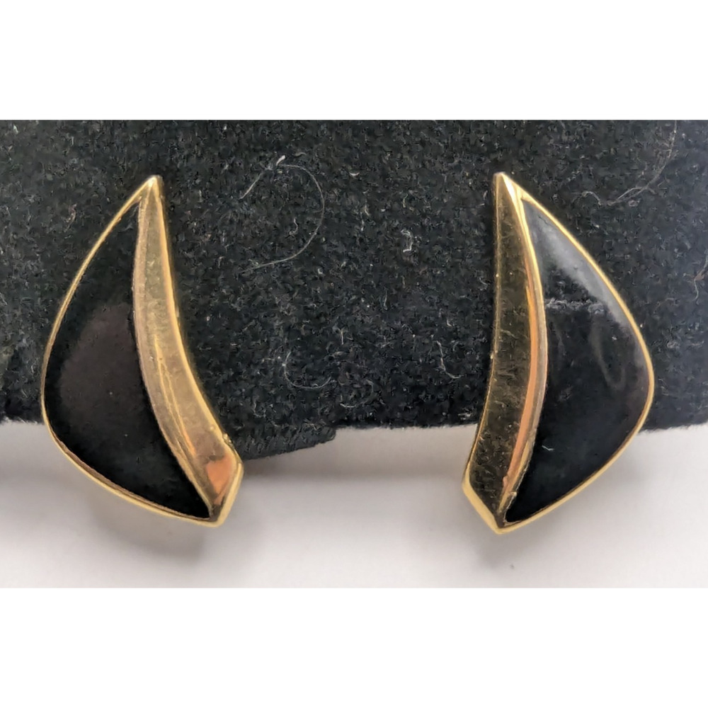 MONET Vintage Black Enamel Gold Tone Clip Earrings Geometric 1in